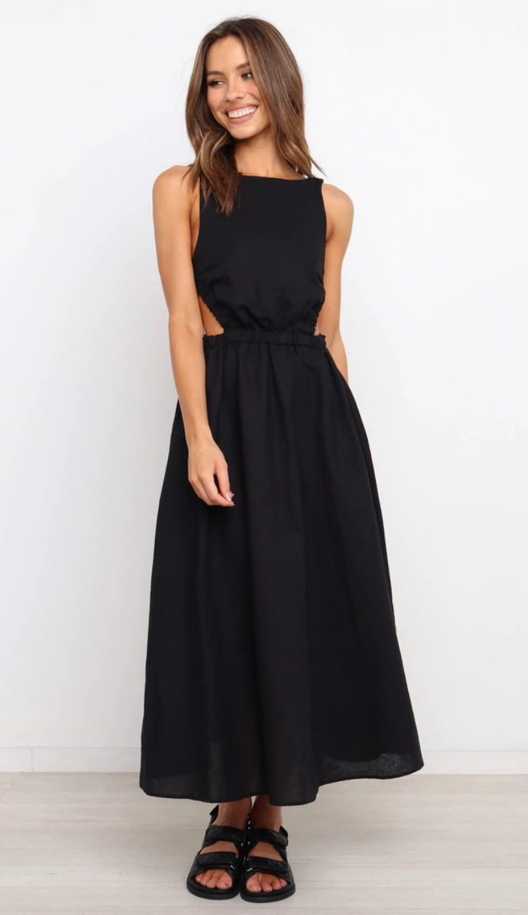 Esther Dress in color Black